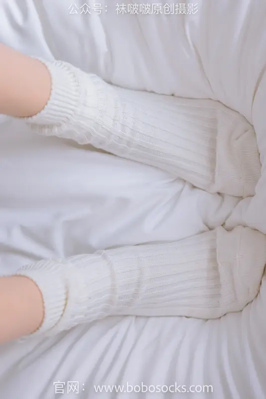 [BoBoSocks袜啵啵]NO.143 稚予-匡威板鞋、vans帆布鞋、两双白棉袜 - BoBoSocks袜啵啵